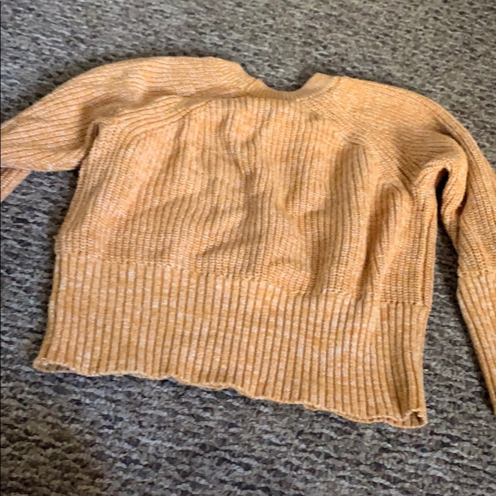 Universal thread sweater - Picture 3 of 4